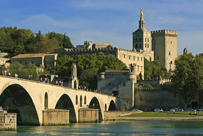 Avignon palais des papes pont d'avignon