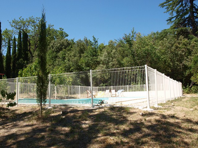pool gite holiday languedoc